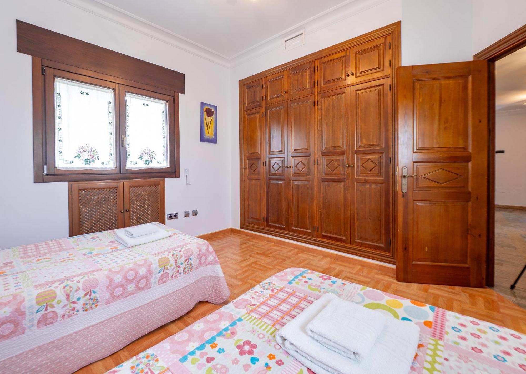Cubo'S Villa Fina & Minigolf Included Malaga Exterior photo